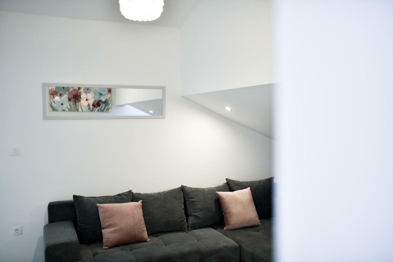 Grey Apartment Old Town ザダル エクステリア 写真