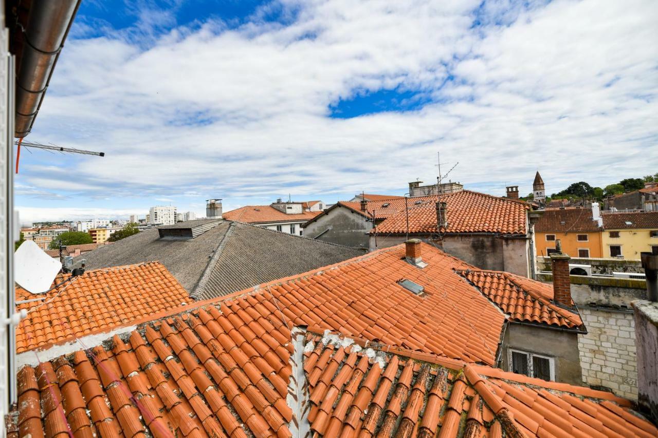 Grey Apartment Old Town ザダル エクステリア 写真