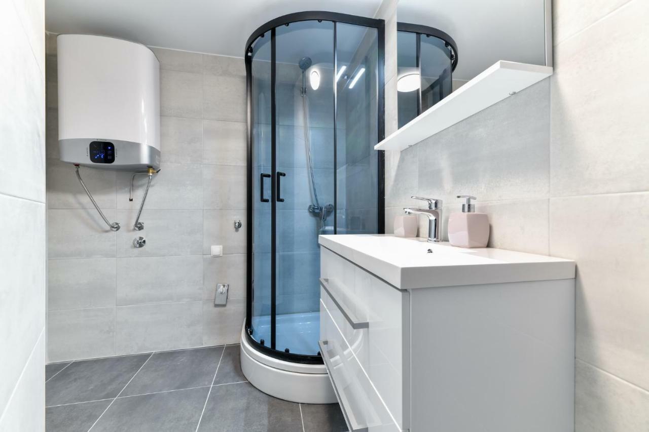 Grey Apartment Old Town ザダル エクステリア 写真