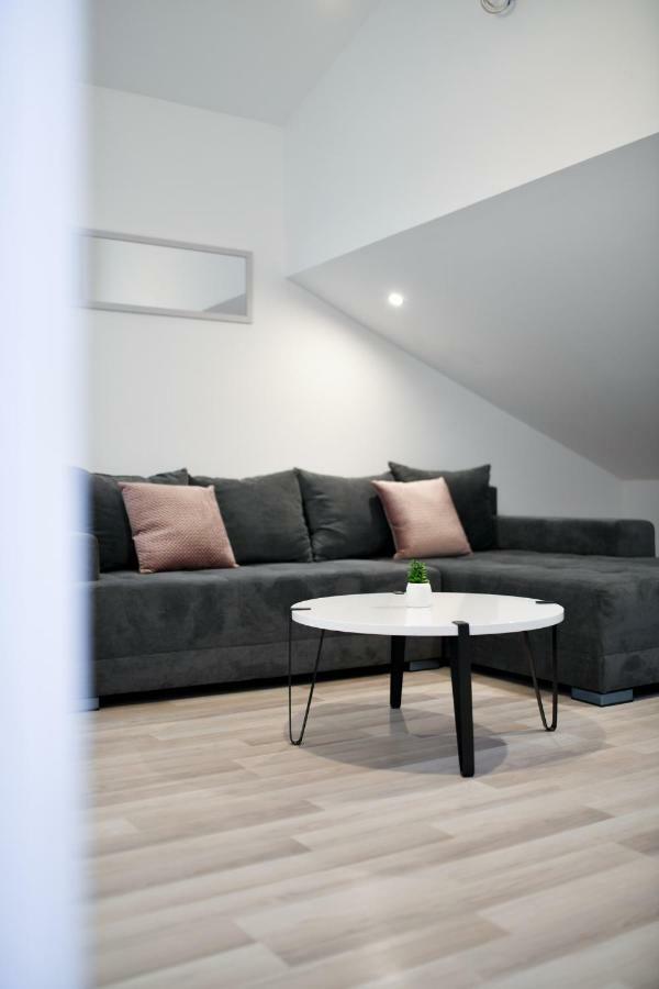 Grey Apartment Old Town ザダル エクステリア 写真